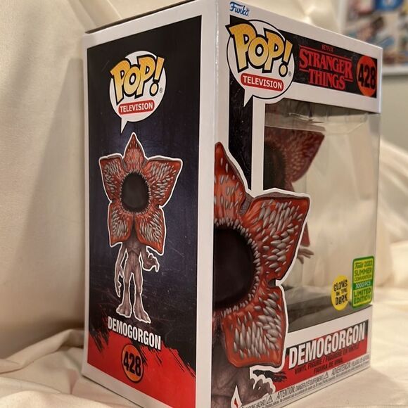 Loungefly LE SC X Funko POP Stranger Things Demogorgon Mini Backpack & Pop!!🔥 - Picture 14 of 17